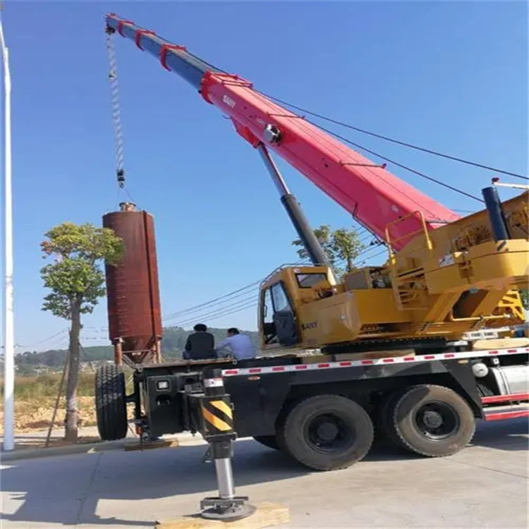 莱城专业吊车租赁多少钱