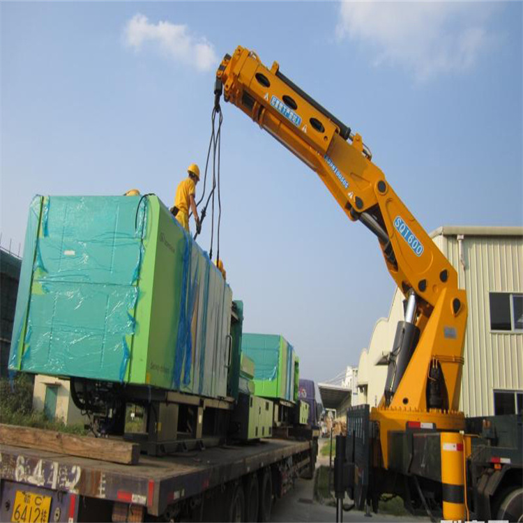 莱城100吨折臂吊出租大概多少钱