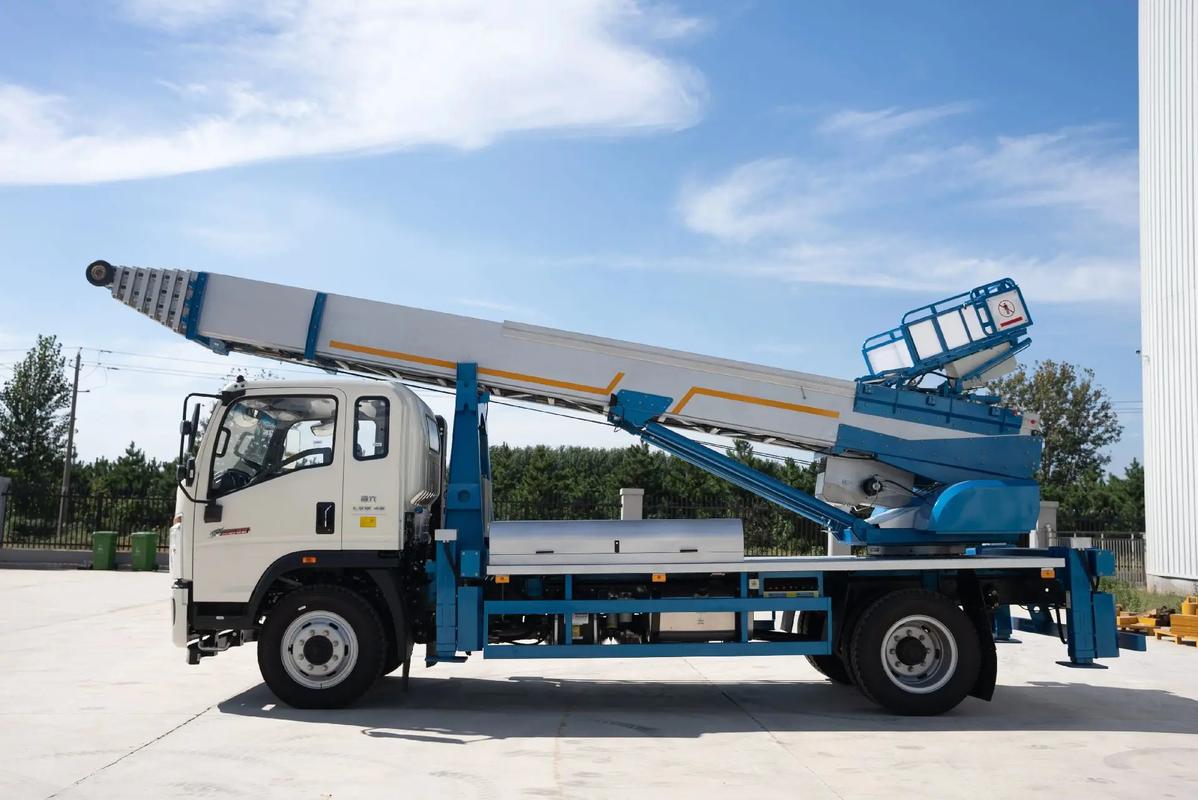 莱城云梯上料车租赁费用