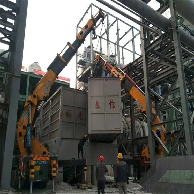 莱城折臂吊车租赁电话