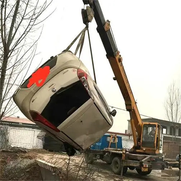 莱城随时待命，吊车24小时道路救援服务全解析