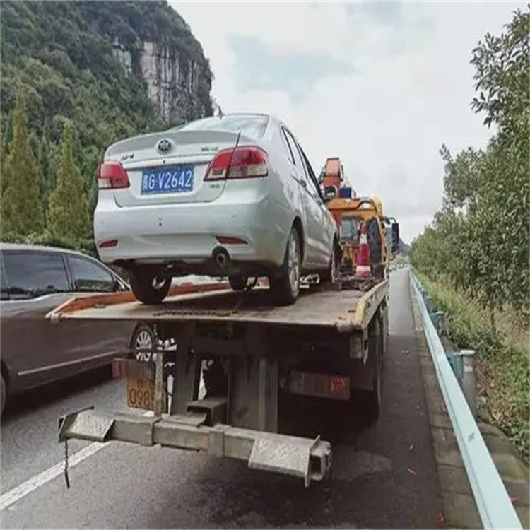 莱城吊车吊小车正确部位